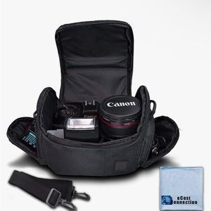 Cannon camera EOS REBEL T7. And accessories